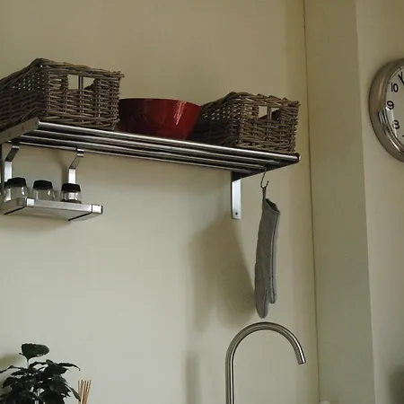 Bed & Breakfast Family@home66 2*